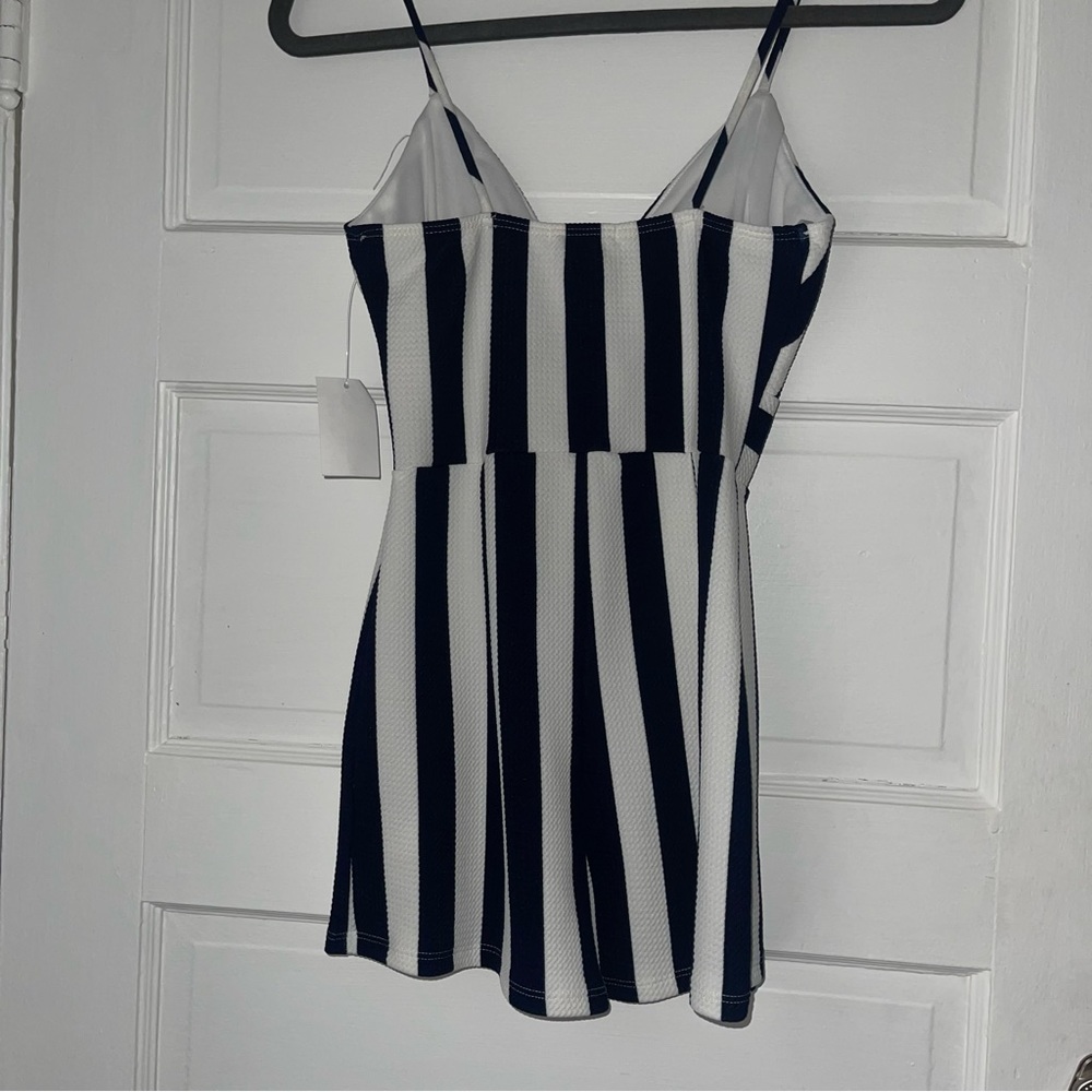Charlotte Russe Romper - Picture 6 of 7